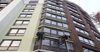 Установка крыши на балкон Кызыл цена от 1059 руб. м/2.